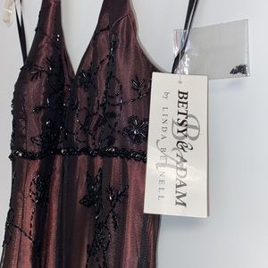 NWT!!! Whimsical Betsy and Adam Gown